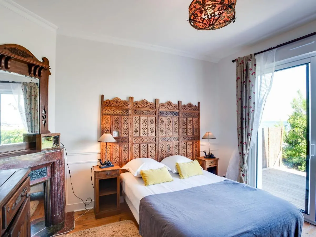 Holiday Home Villa Pieds Dans L'Eau Enez Thinic By Interhome Saint-Pierre-Quiberon