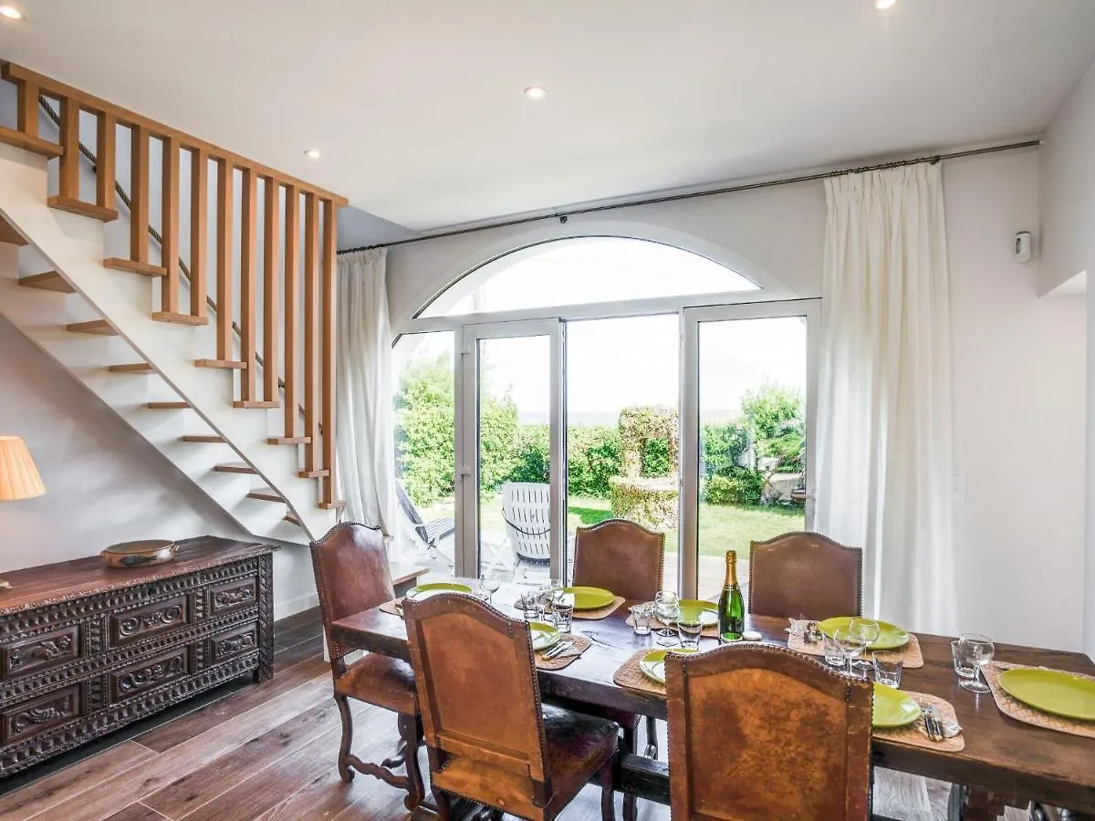 Holiday Home Villa Pieds Dans L'Eau Enez Thinic By Interhome Saint-Pierre-Quiberon