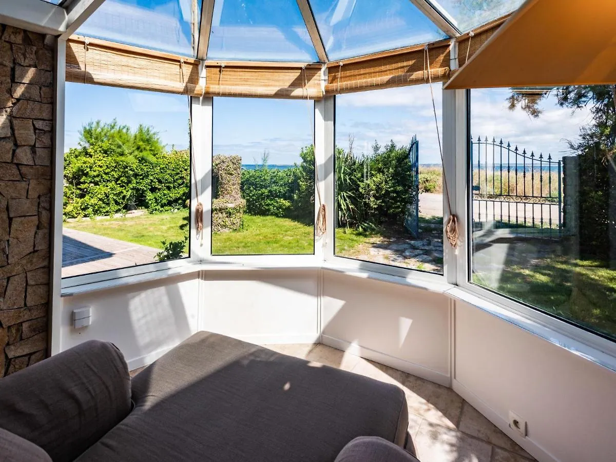 Holiday Home Villa Pieds Dans L'Eau Enez Thinic By Interhome Saint-Pierre-Quiberon